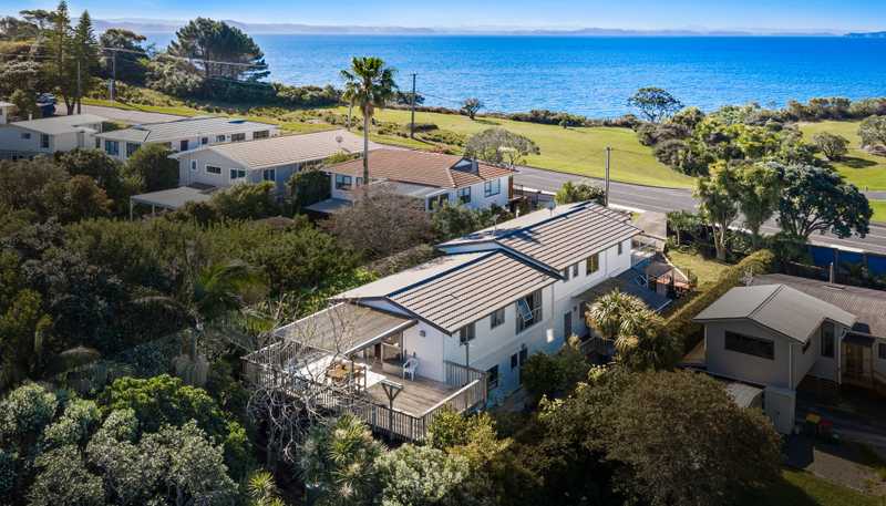 1279 Whangaparaoa Road, Gulf Harbour