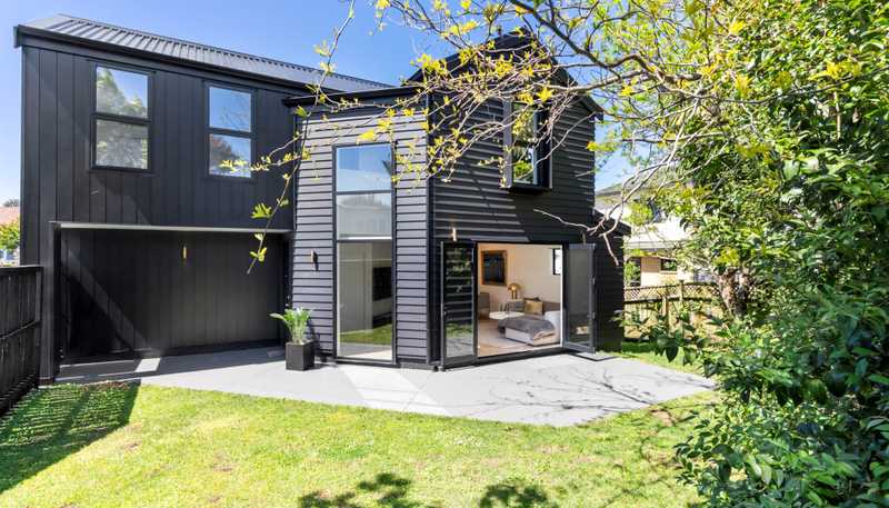 2/58 Karaka Street, Takapuna