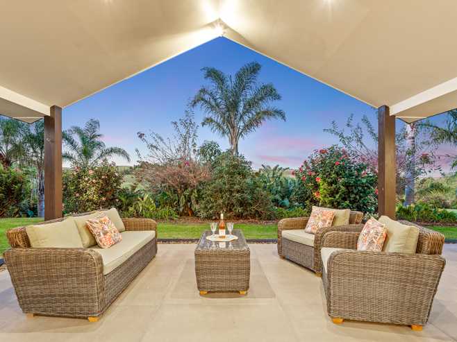 136B Monarch Downs Way, Matakana
