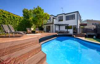 51B Meadowland Street, Matua