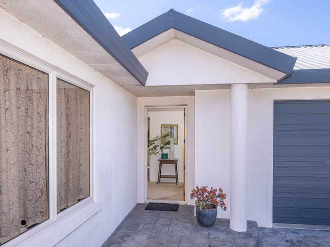 12 Waiwherowhero Drive, Saint Andrews
