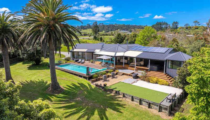 16 Frost Road, Silverdale