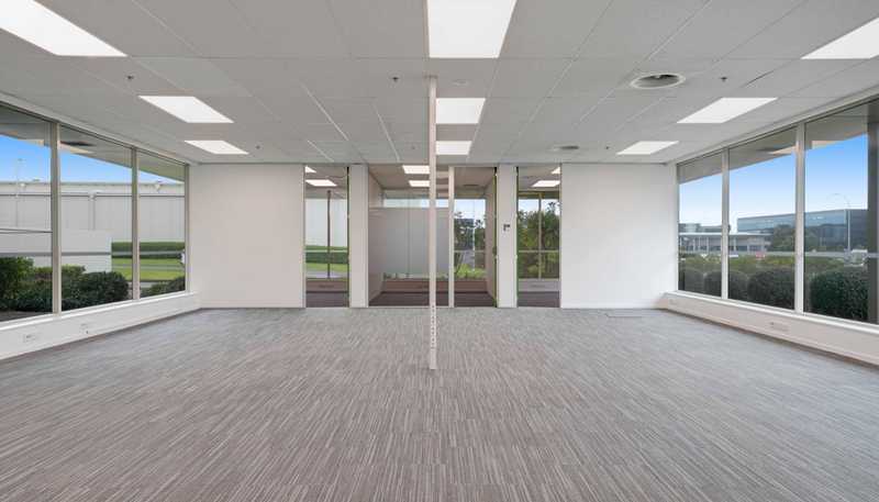 6 Manu Tapu Drive, Mangere