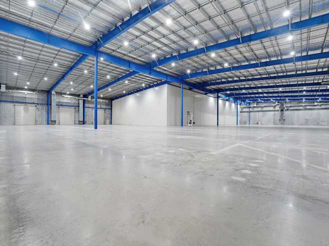 11,000sqm A-Grade Facility / Massive yard