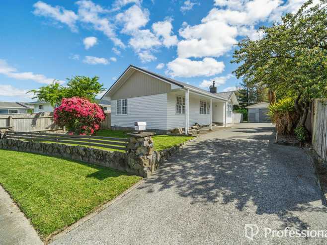 22 Mountbatten Grove, Clouston Park