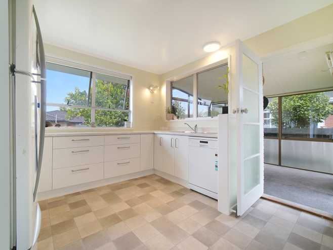 2/15 Poinsettia Place, Henderson