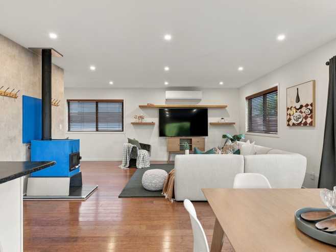 123 Cashmere Drive, Fitzherbert