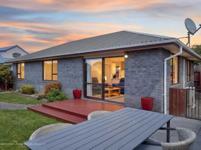 57B Lowry Avenue, Redwood