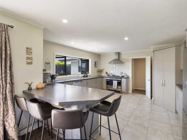 5 Rodeo Drive, Kelvin Grove