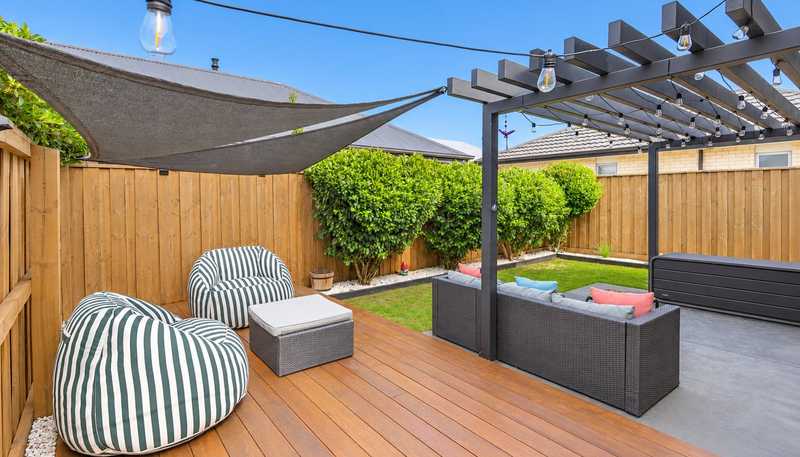 21 Farnborough Way, Rolleston