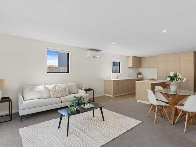 5/43 Division Street, Riccarton