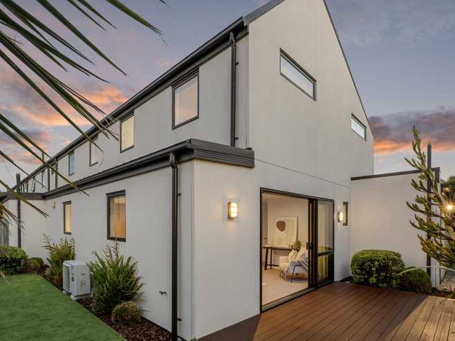 5/43 Division Street, Riccarton