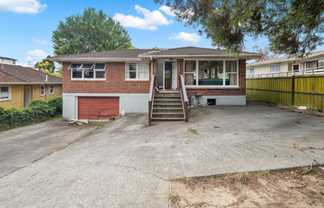 31 Kingdale Road, Henderson