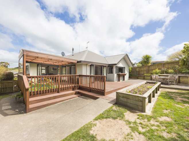 9 Logan Grove, Feilding