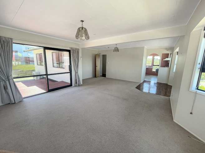 7 Sunhaven Drive, Newlands