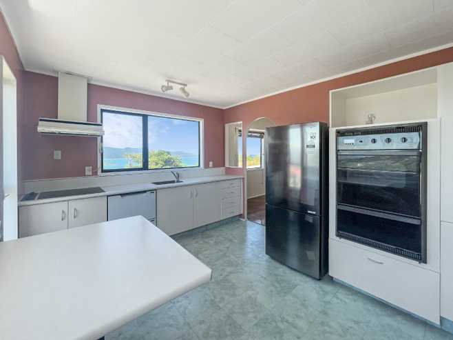 7 Sunhaven Drive, Newlands