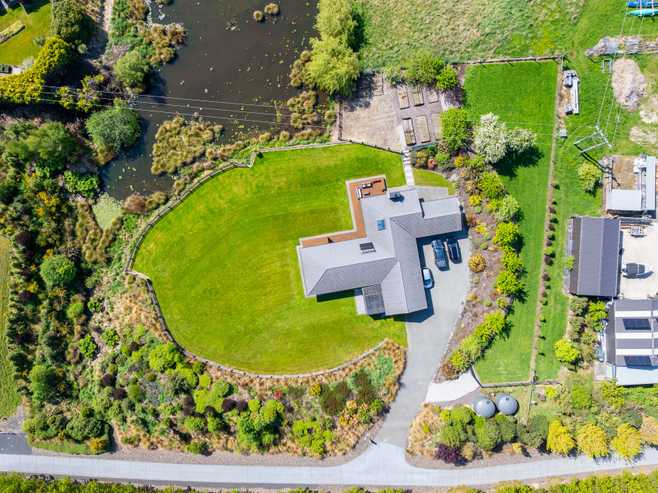 47 Awa Toru Drive, Fairfield