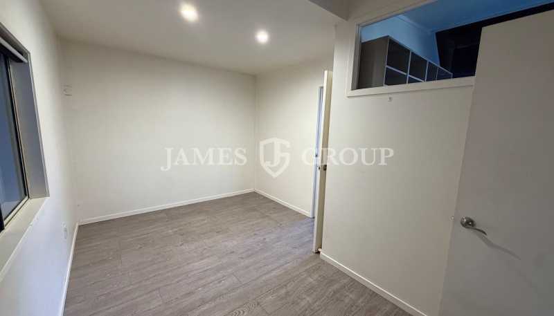 11/1A Portage Road, New Lynn