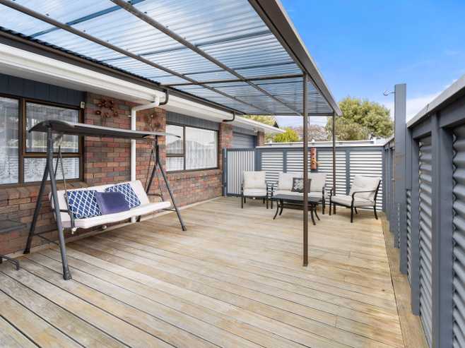 13 Tukapa Street, Westown