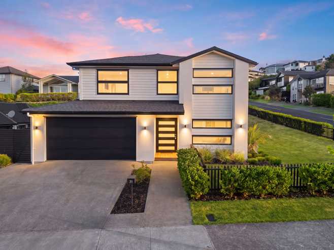 31 Colonial Drive, Millwater