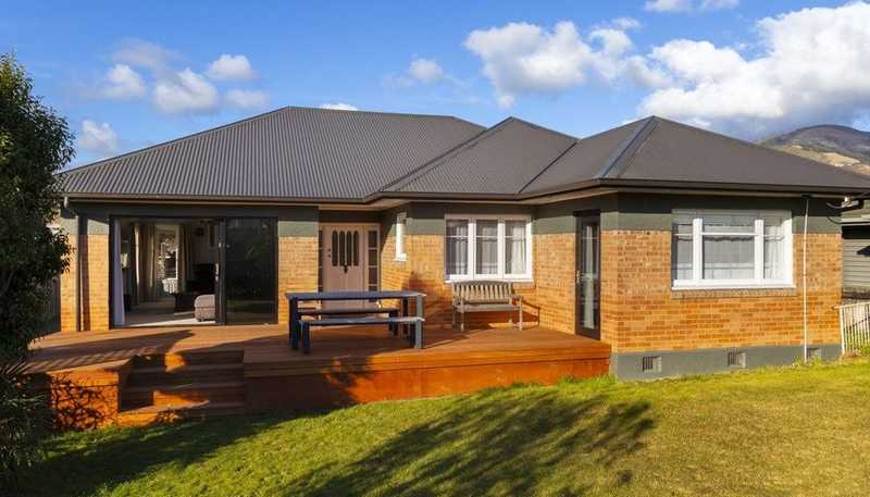 19 Bledisloe Avenue, Stoke