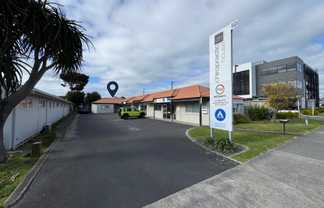 Conveniently located office or consulting premises