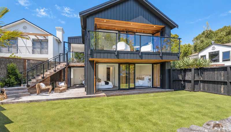 22A John Rymer Place, Kohimarama