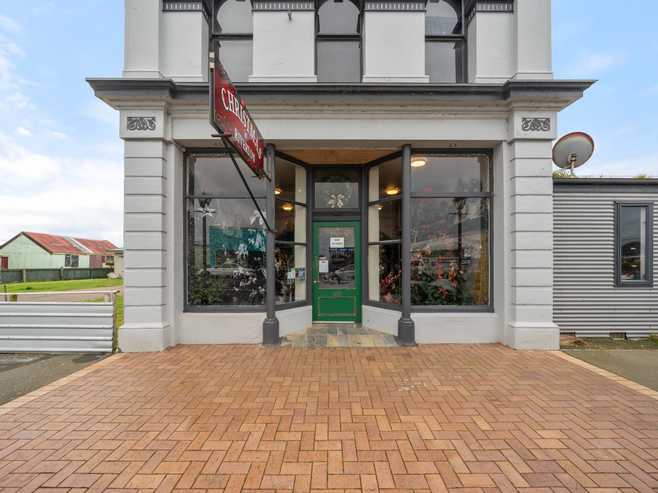 108 Palmerston Street, Riverton