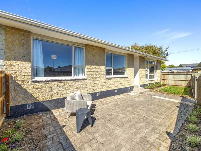 1 & 2/245 Waterloo Road, Hornby