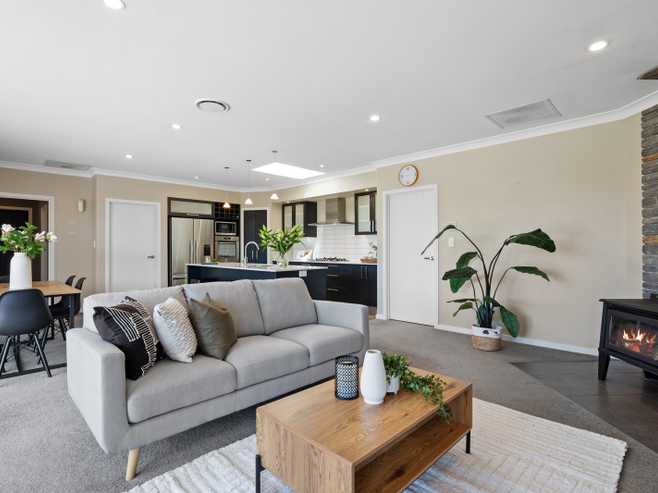 70 Stott Drive, Darfield