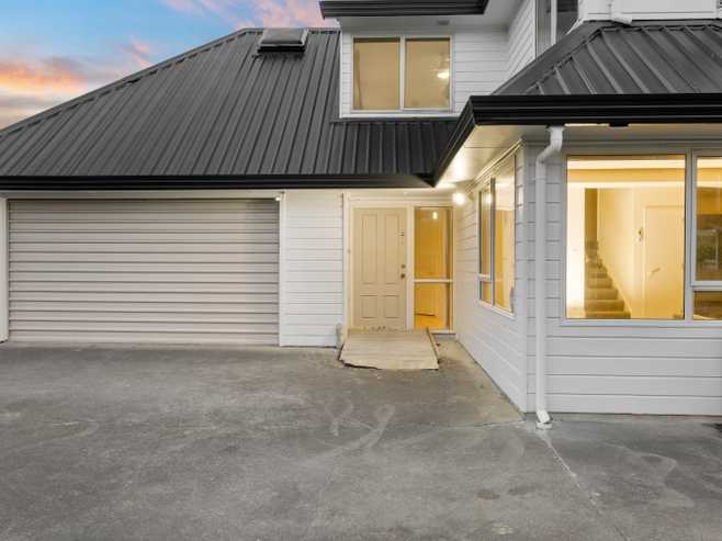 93 Sturges Road, Henderson