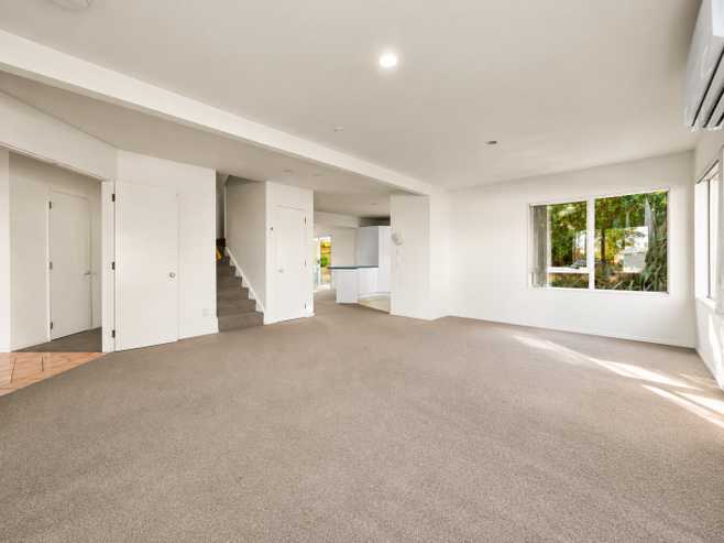 93 Sturges Road, Henderson