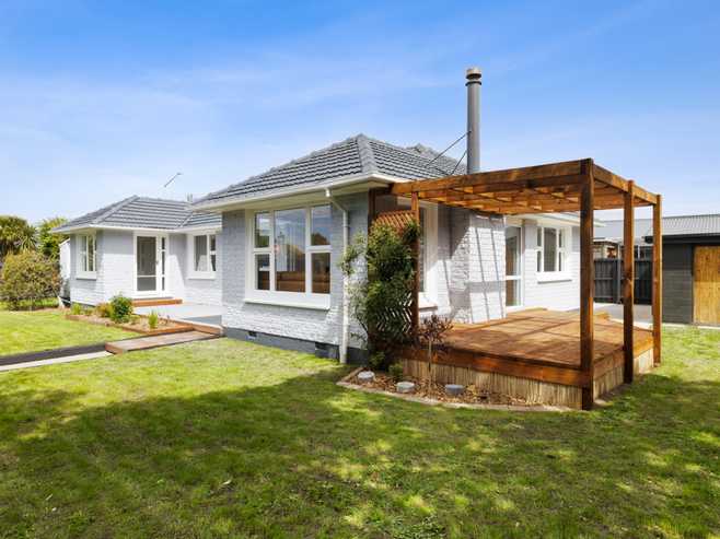 1 Reynolds Avenue, Bishopdale