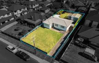 46 Hallberry Road, Mangere East