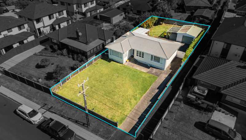 46 Hallberry Road, Mangere East
