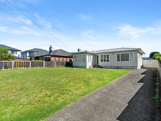 46 Hallberry Road, Mangere East