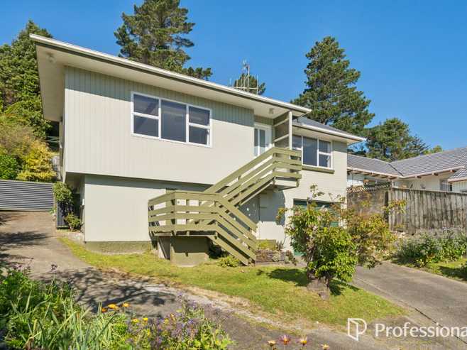 57 Coast Road, Wainuiomata