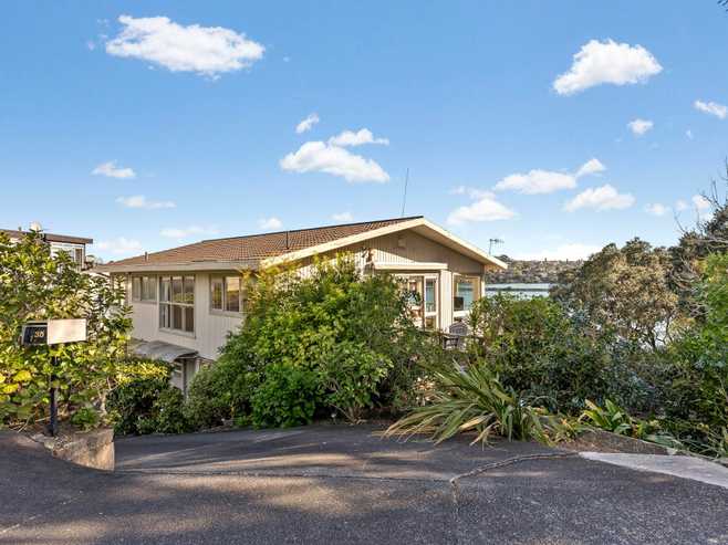 135 Paritai Drive, Orakei