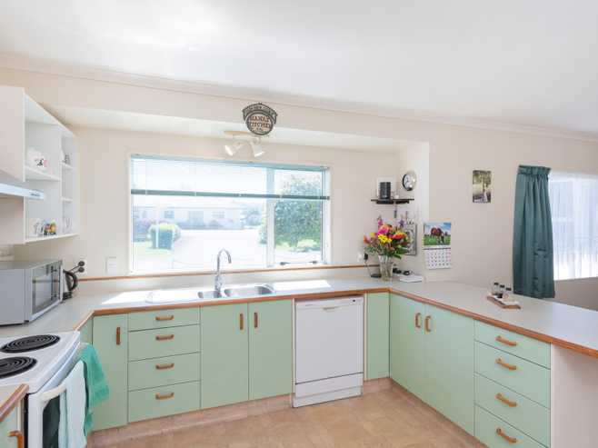 1/690 Gladstone Road, Te Hapara