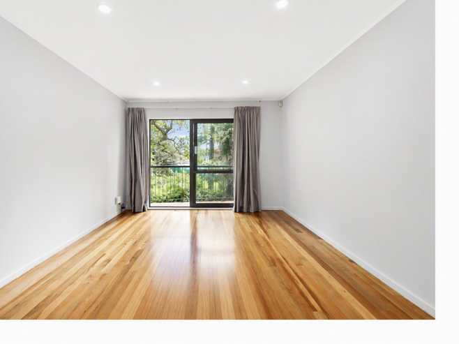 36T Eric Paton Way, Saint Johns