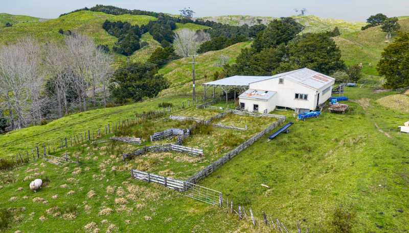 1334 Pukehuia Road, Tangiteroria
