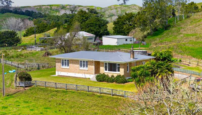 1334 Pukehuia Road, Tangiteroria