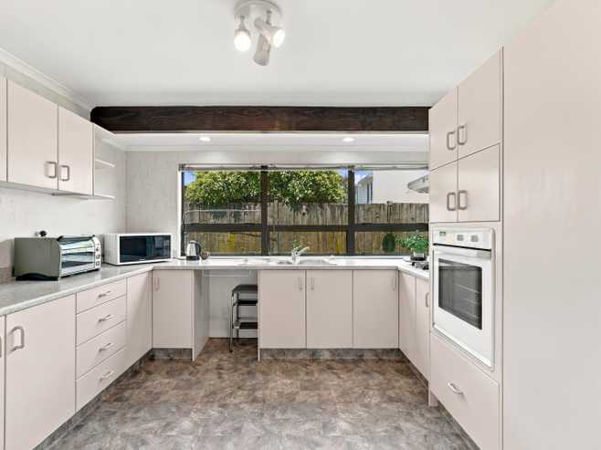 74B Surrey Road, Springvale
