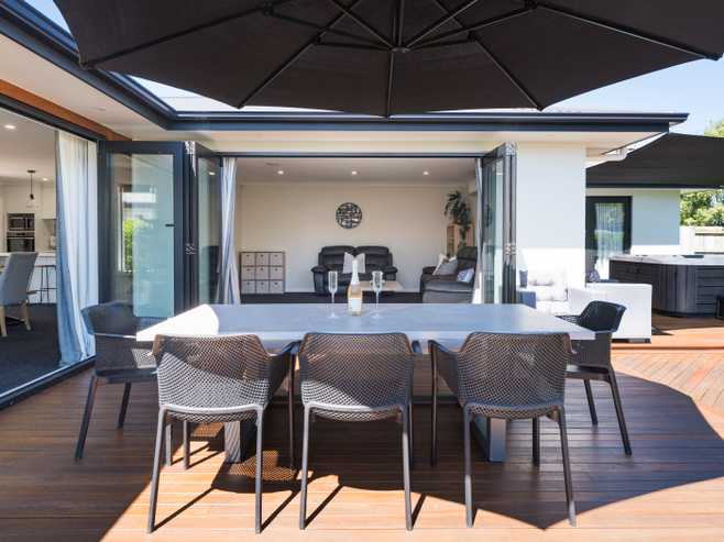 19 Coutts Way, Fitzherbert
