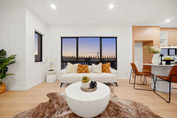 1/69 Archers Road, Hillcrest