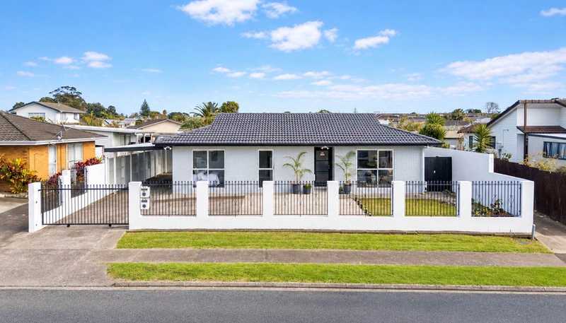 22 Chelburn Crescent, Mangere East