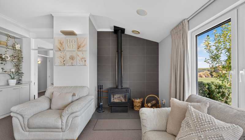 35 Ridgens Road, Greendale