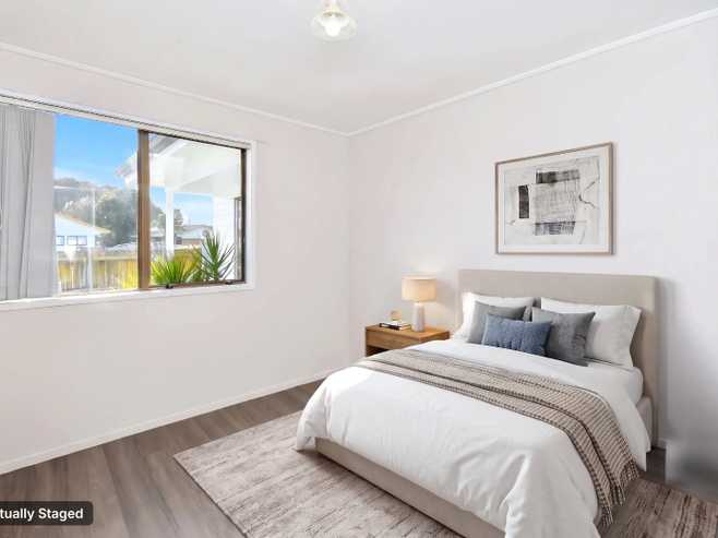 2/355 Great South Road, Papakura