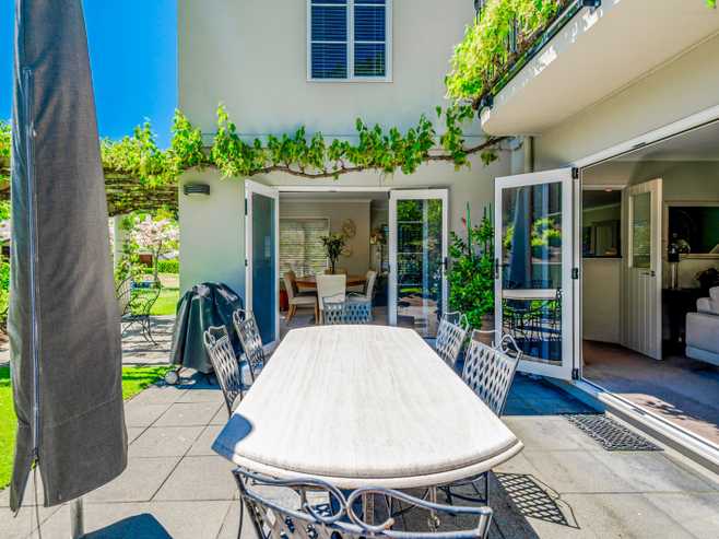 98 Kent Terrace, Taradale