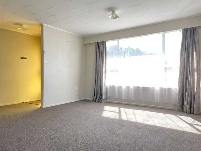 87b Pinehaven Road, Pinehaven